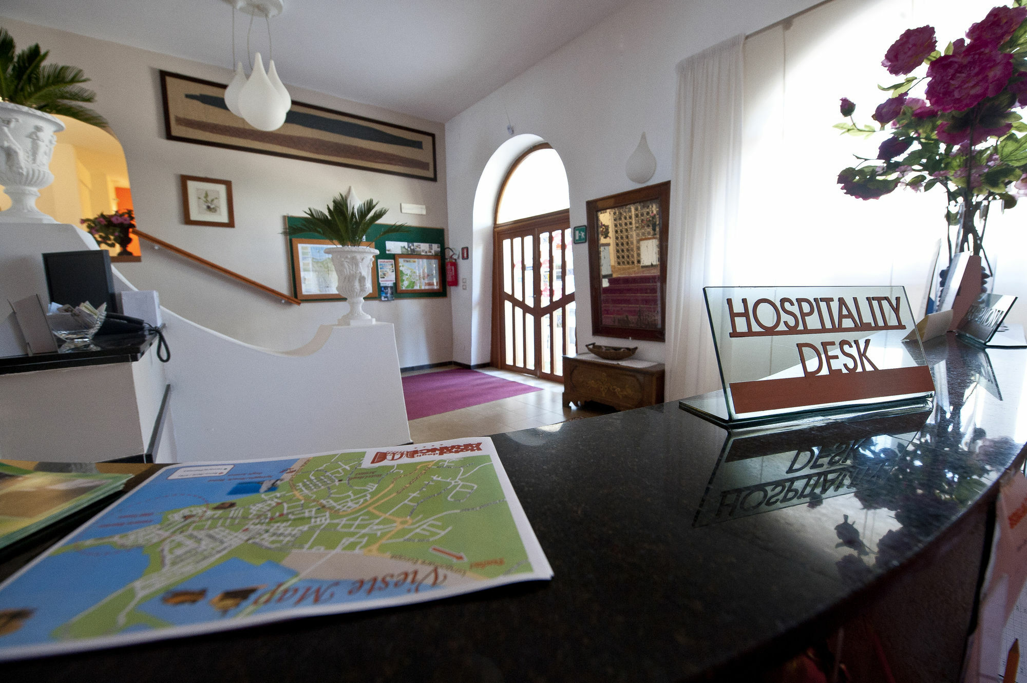 Hotel Degli Aranci Vieste Dış mekan fotoğraf